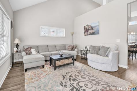 47 Lombard Circle North Haven CT 06473