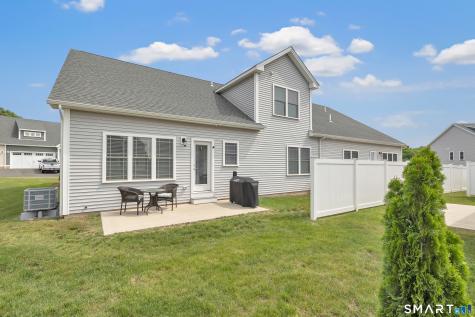 47 Lombard Circle North Haven CT 06473