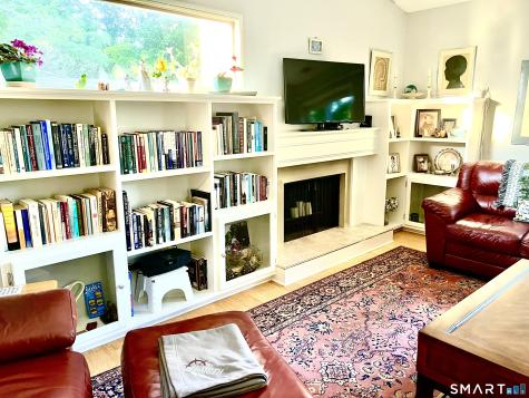 35 Heritage Drive Avon CT 06001