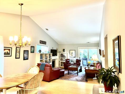 35 Heritage Drive Avon CT 06001