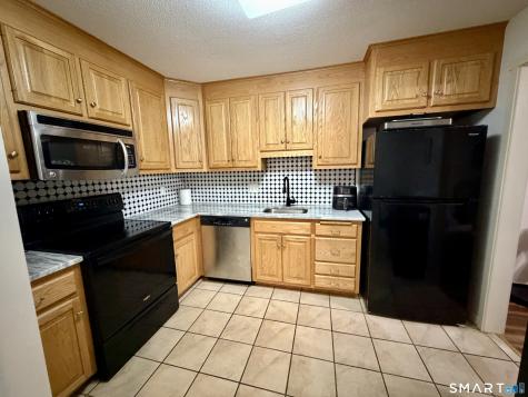 28 Coach Drive Southington CT 06489