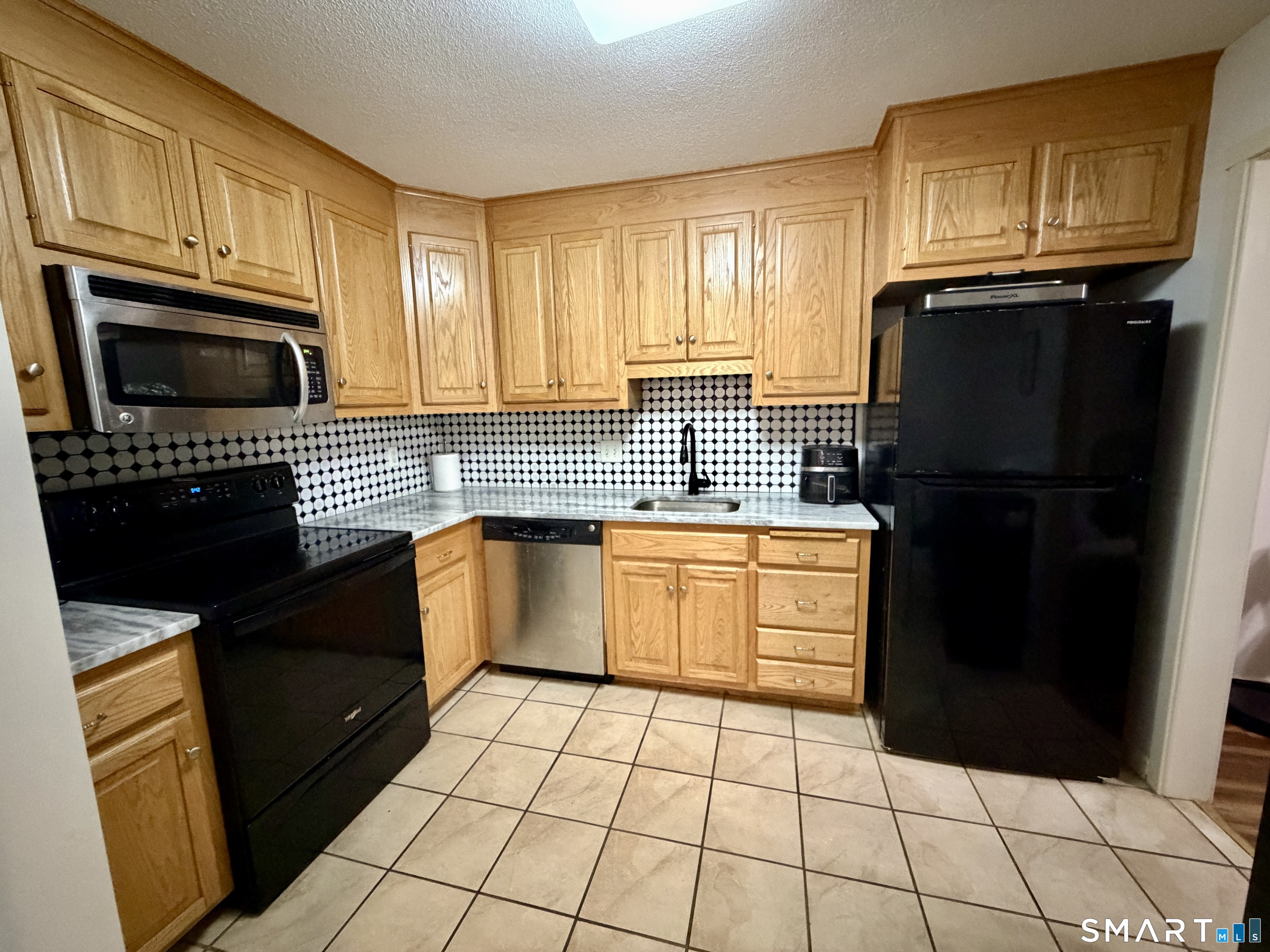 28 Coach Drive Southington CT 06489