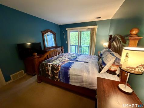 28 Coach Drive Southington CT 06489