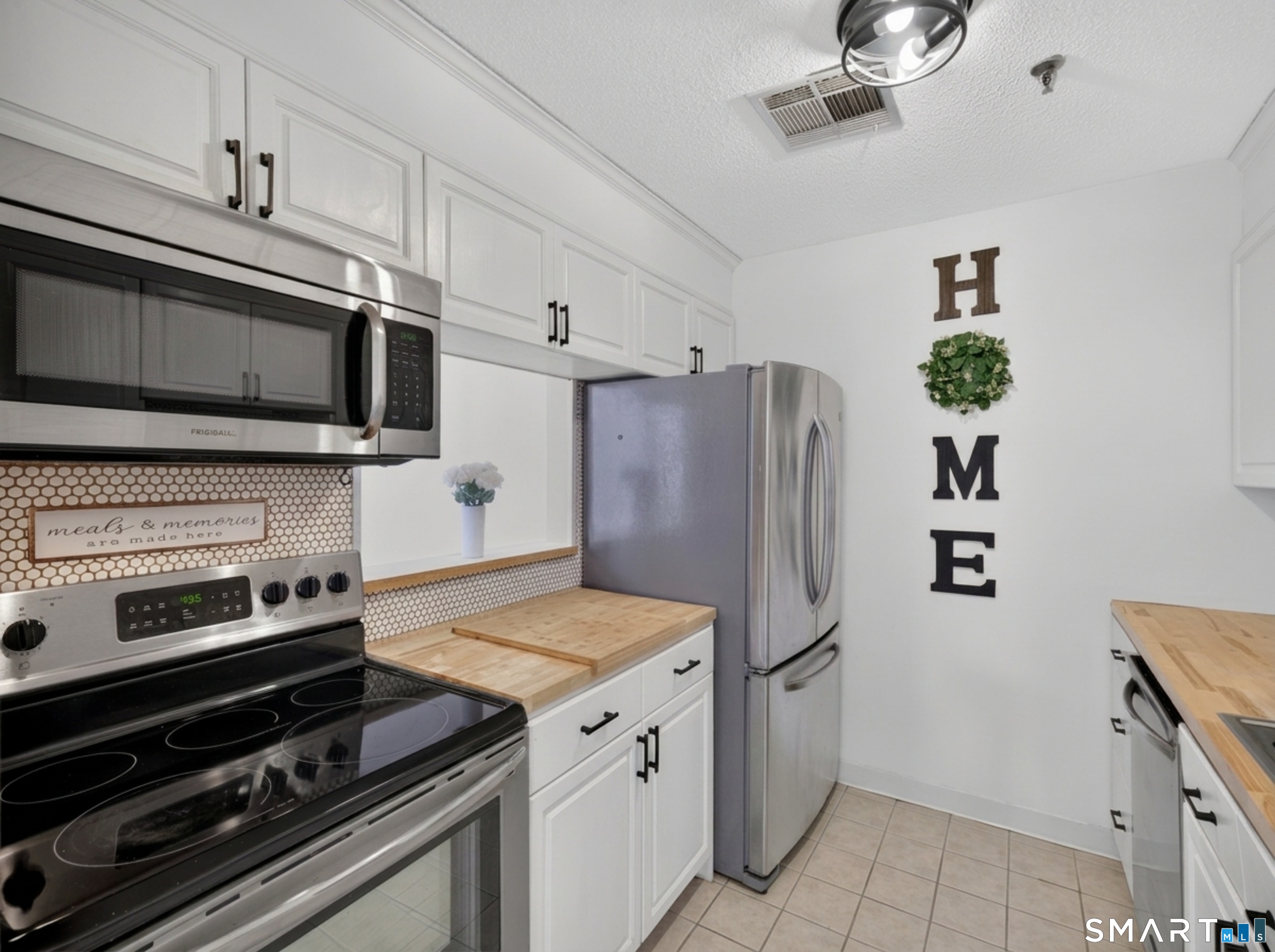 45 Main Street Plainfield CT 06374