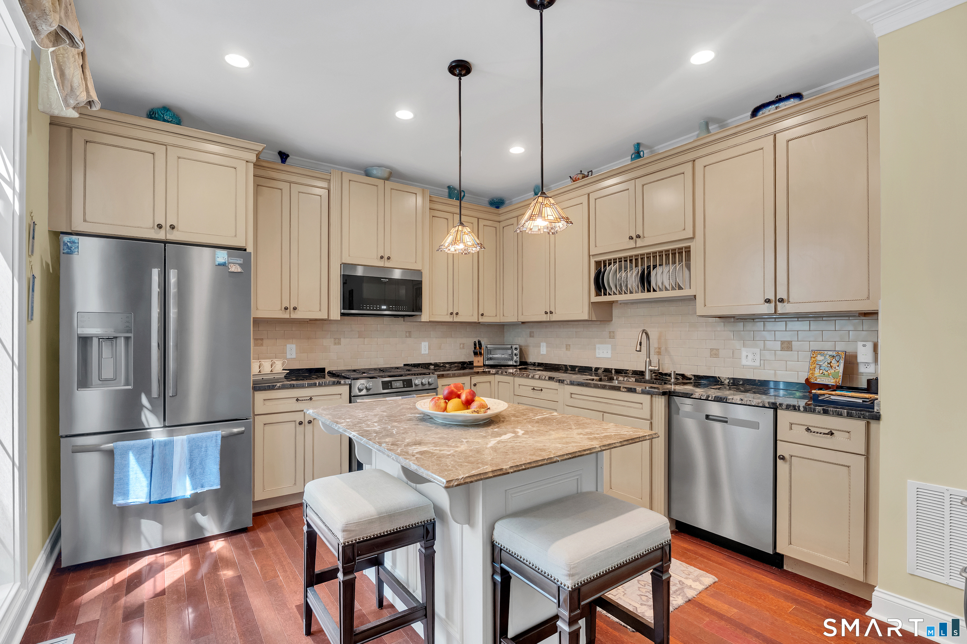 19 Thermos Avenue Norwich CT 06360