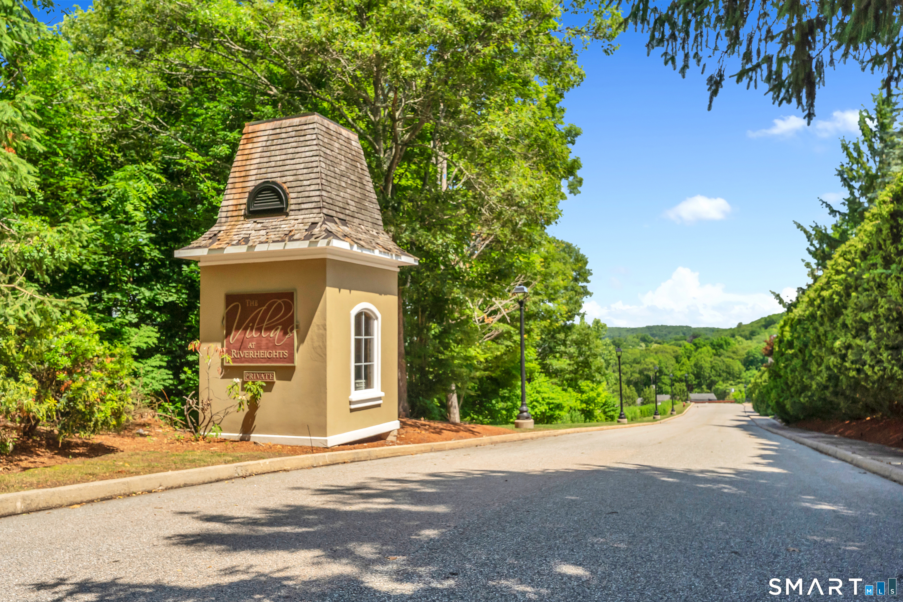 19 Thermos Avenue Norwich CT 06360