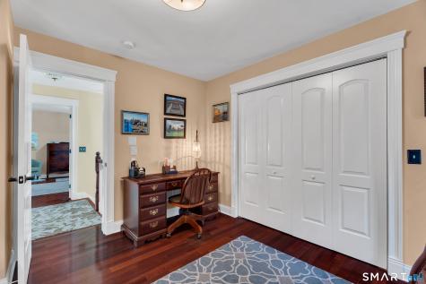 19 Thermos Avenue Norwich CT 06360