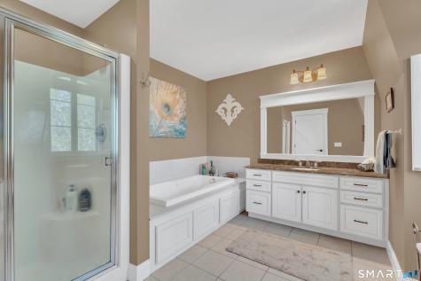 19 Thermos Avenue Norwich CT 06360