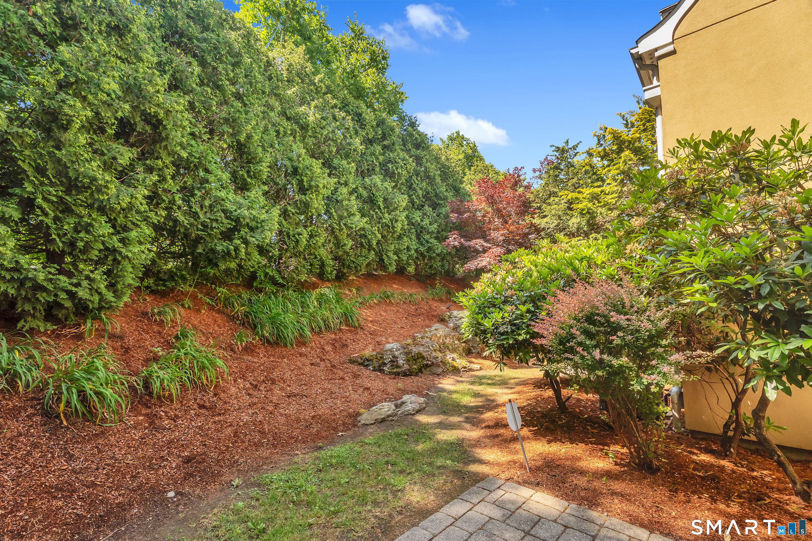 19 Thermos Avenue Norwich CT 06360