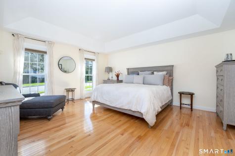 8 Billingsgate Drive Simsbury CT 06070