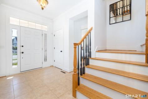8 Billingsgate Drive Simsbury CT 06070