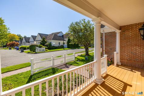 8 Billingsgate Drive Simsbury CT 06070
