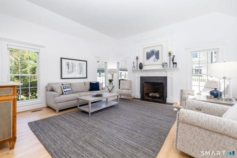 8 Billingsgate Drive Simsbury CT 06070