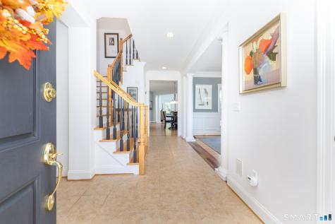 8 Billingsgate Drive Simsbury CT 06070