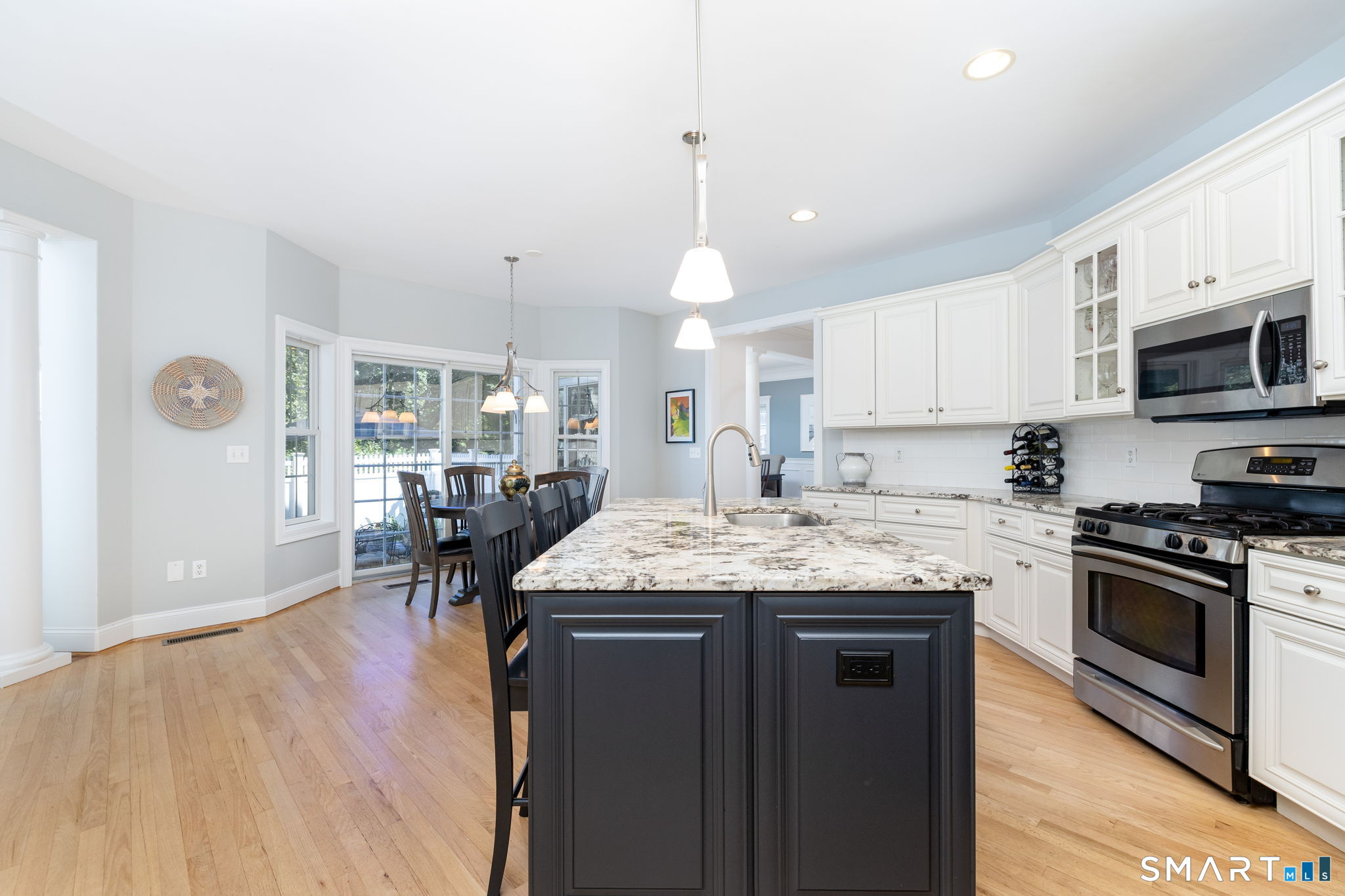 8 Billingsgate Drive Simsbury CT 06070