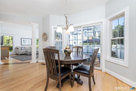 8 Billingsgate Drive Simsbury CT 06070