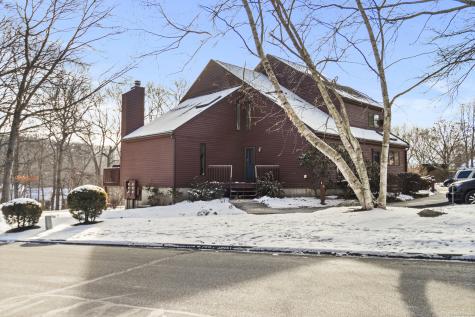 97 West Main Street East Lyme CT 06357