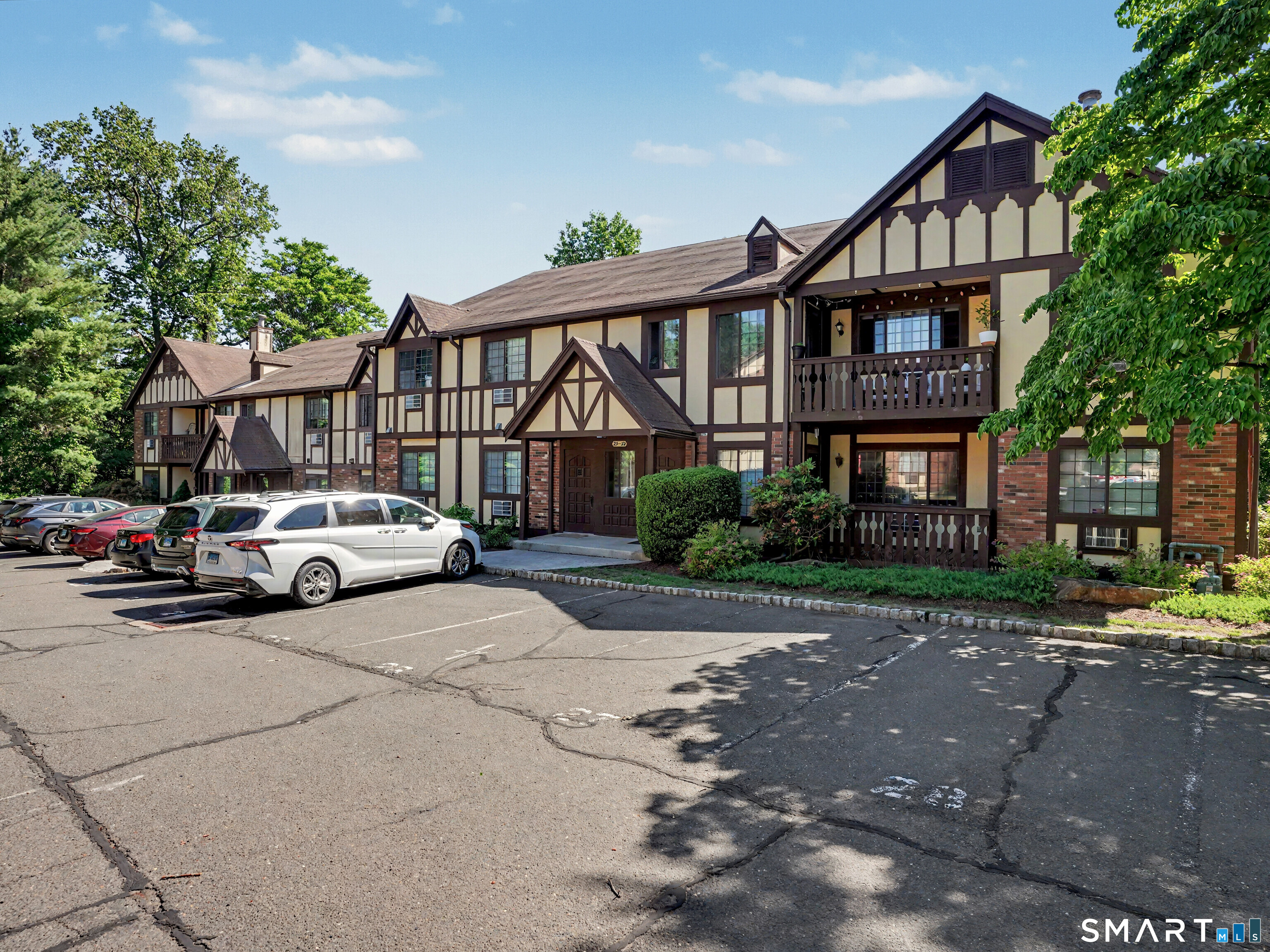 31 Teresa Place Bridgeport CT 06606
