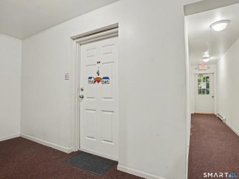 31 Teresa Place Bridgeport CT 06606