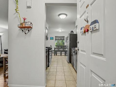 31 Teresa Place Bridgeport CT 06606