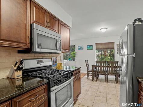 31 Teresa Place Bridgeport CT 06606