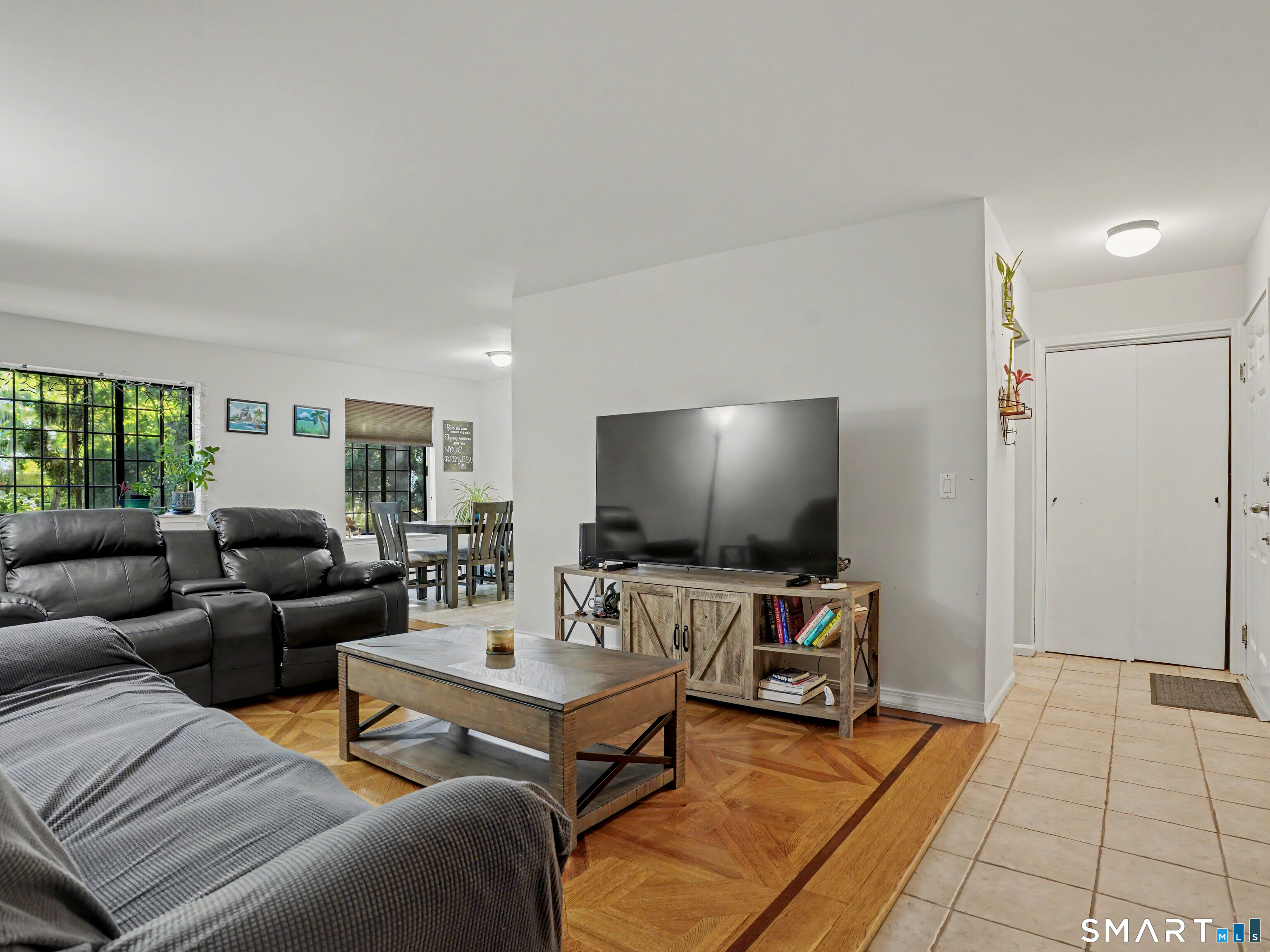 31 Teresa Place Bridgeport CT 06606