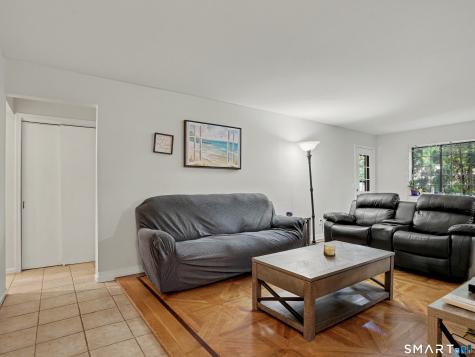 31 Teresa Place Bridgeport CT 06606