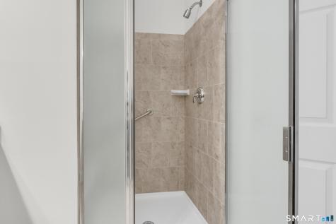23 Woods Lane Newtown CT 06470