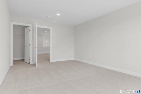 23 Woods Lane Newtown CT 06470