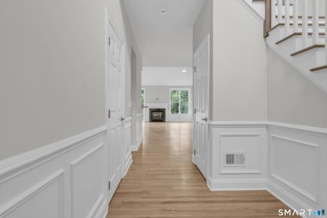 23 Woods Lane Newtown CT 06470