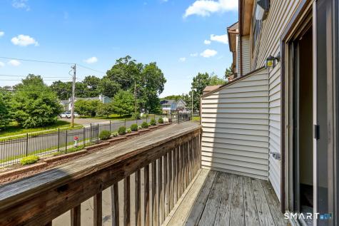 15 Crest Street West Haven CT 06516