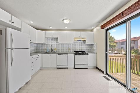 15 Crest Street West Haven CT 06516