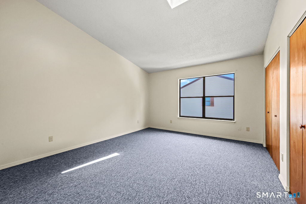 15 Crest Street West Haven CT 06516