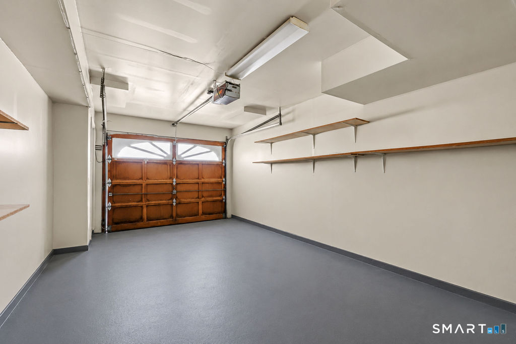 15 Crest Street West Haven CT 06516