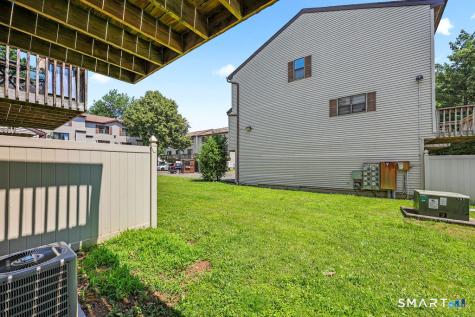 15 Crest Street West Haven CT 06516