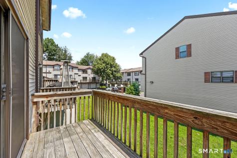 15 Crest Street West Haven CT 06516