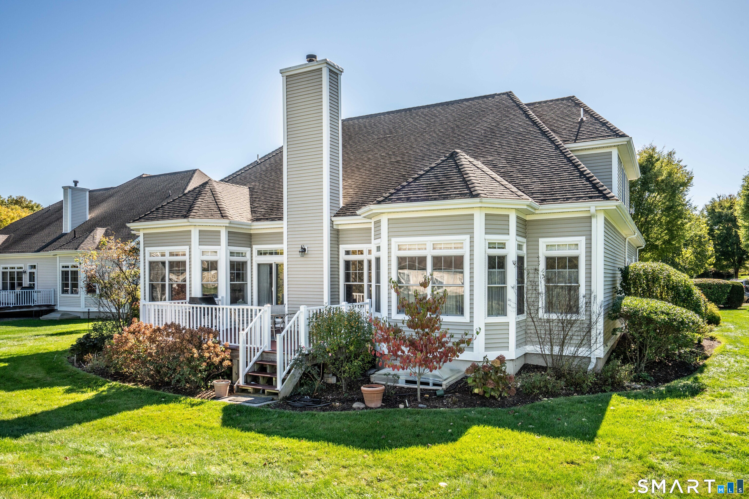 6 Spy Glass Circle Bloomfield CT 06002