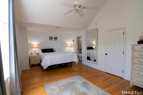 19 Saint Andrews Circle Wallingford CT 06492
