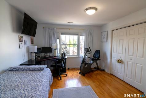 19 Saint Andrews Circle Wallingford CT 06492