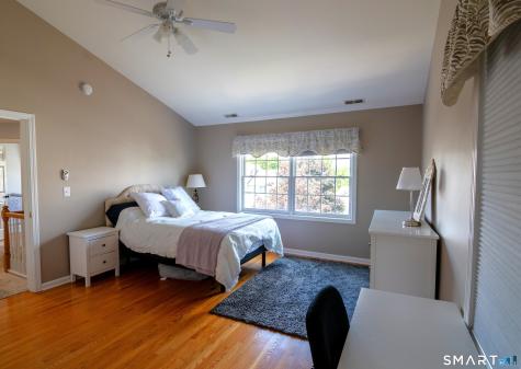 19 Saint Andrews Circle Wallingford CT 06492