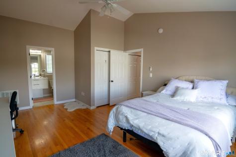 19 Saint Andrews Circle Wallingford CT 06492