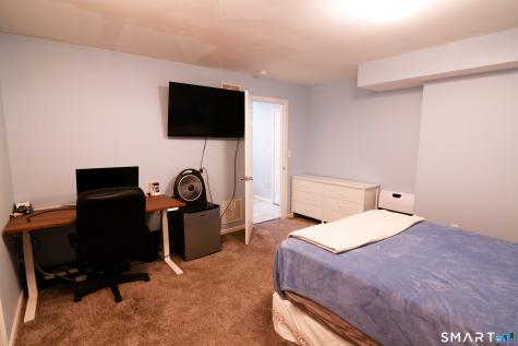 19 Saint Andrews Circle Wallingford CT 06492