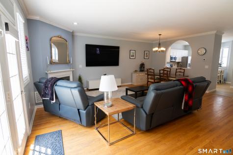 19 Saint Andrews Circle Wallingford CT 06492