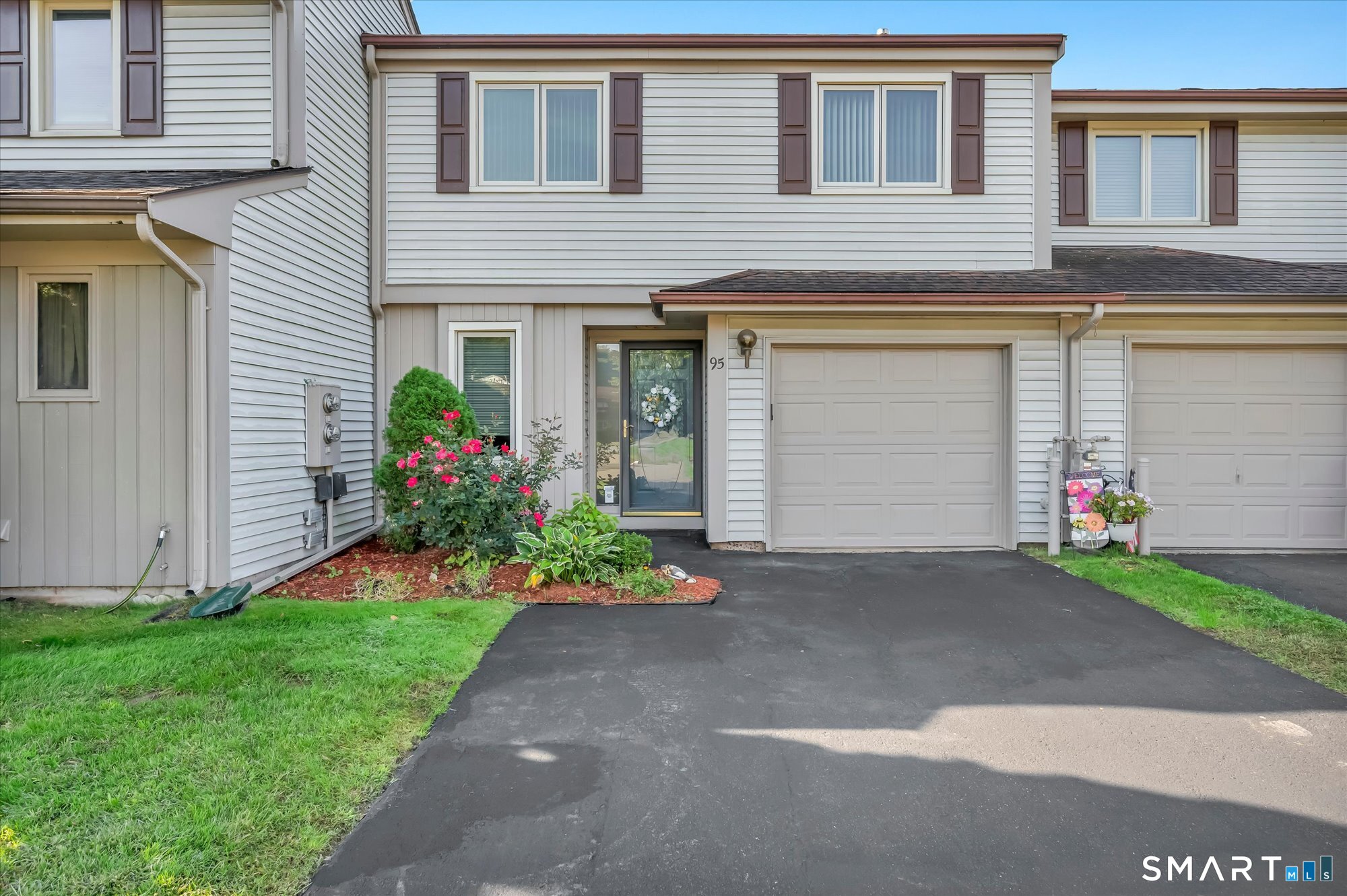 95 Copper Beech Drive Rocky Hill CT 06067