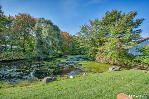 95 Copper Beech Drive Rocky Hill CT 06067