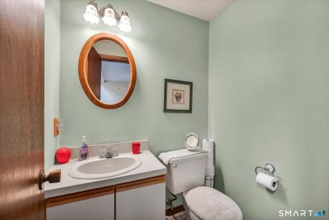 95 Copper Beech Drive Rocky Hill CT 06067