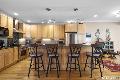 122 North Fair Street Guilford CT 06437