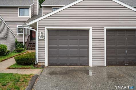 505 Mill Pond Drive South Windsor CT 06074
