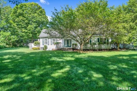 6 Wyckford Lane Old Lyme CT 06371