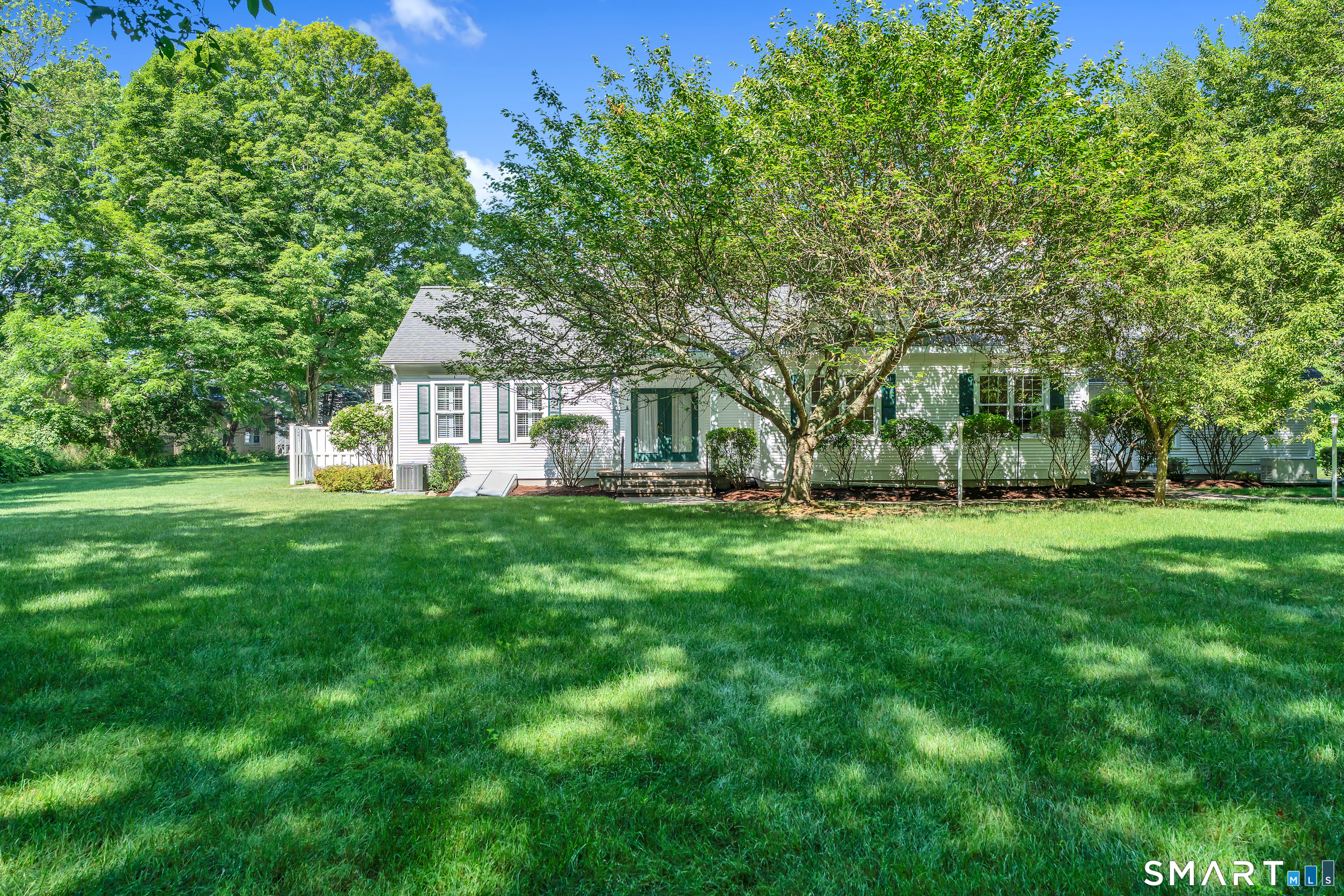 6 Wyckford Lane Old Lyme CT 06371